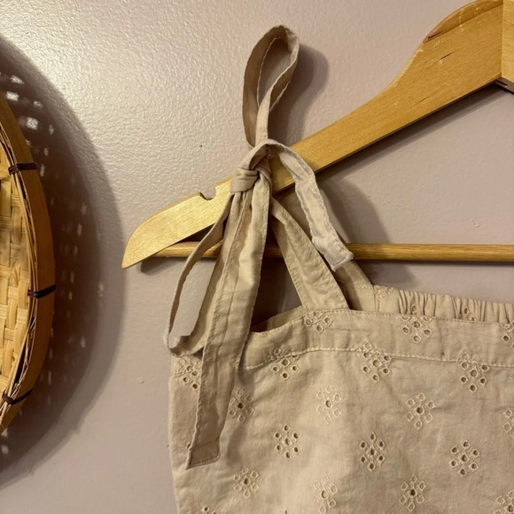 Aerie Tan Embroidered Eyelet Crop Top Tie Shoulder Size S - Picture 3 of 6